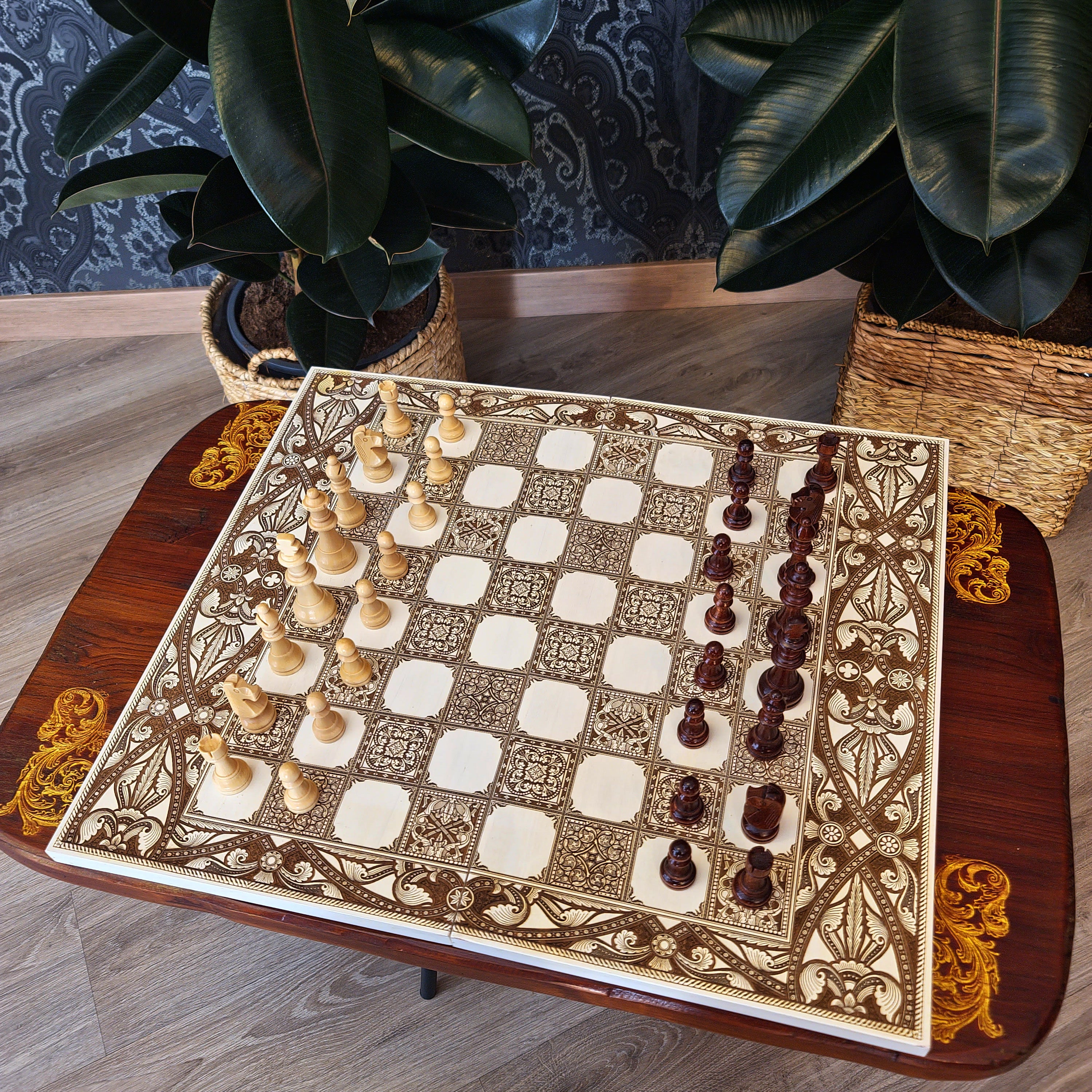 Tablero de ajedrez de fichas españolas - Blanco y marrón - Tamaño de torneo