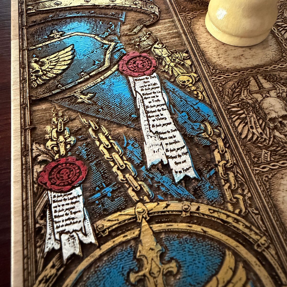 Warhammer 40K Horus Heresy Loyalists vs Traitors Wooden Chessboard