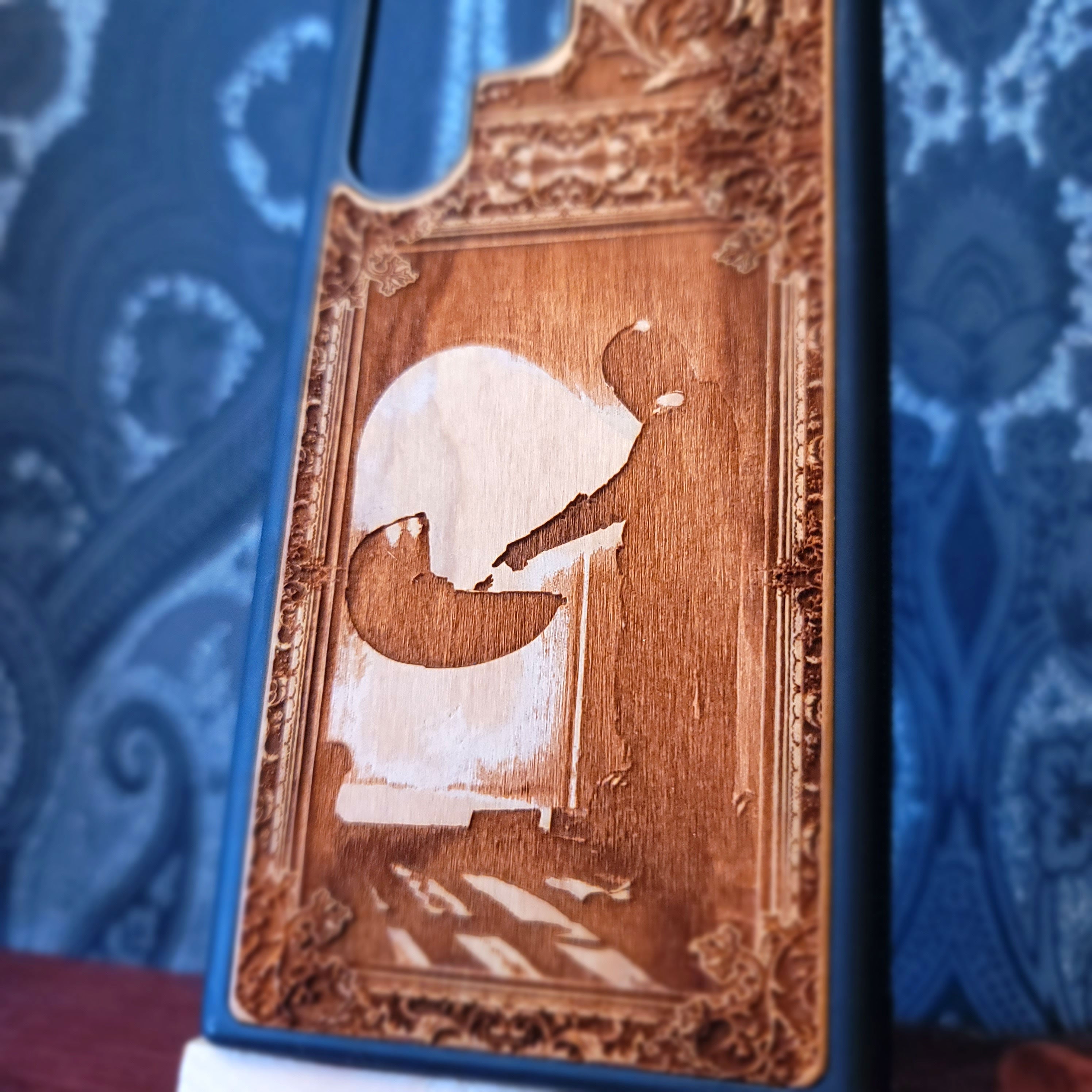 iPhone &amp; Samsung Galaxy Holz-Handyhülle - Kunstwerk "Heiliger Erzengel Michael"