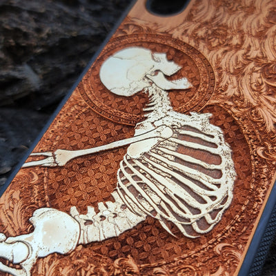Gothic skeleton warrior artwork engraved on a wooden phone case, compatible with iPhone  and Samsung Galaxy S.