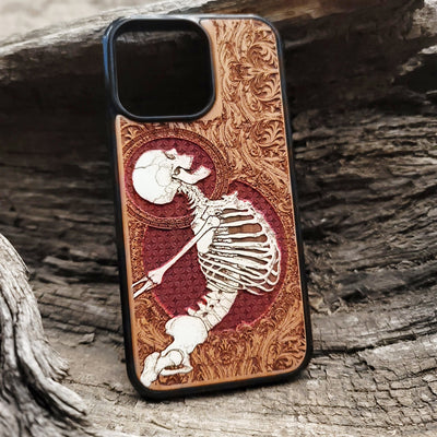 Hand-painted gothic pattern wooden phone case with gold accents, laser-engraved on cherrywood. Fits iPhone 11- and Galaxy S20-S.