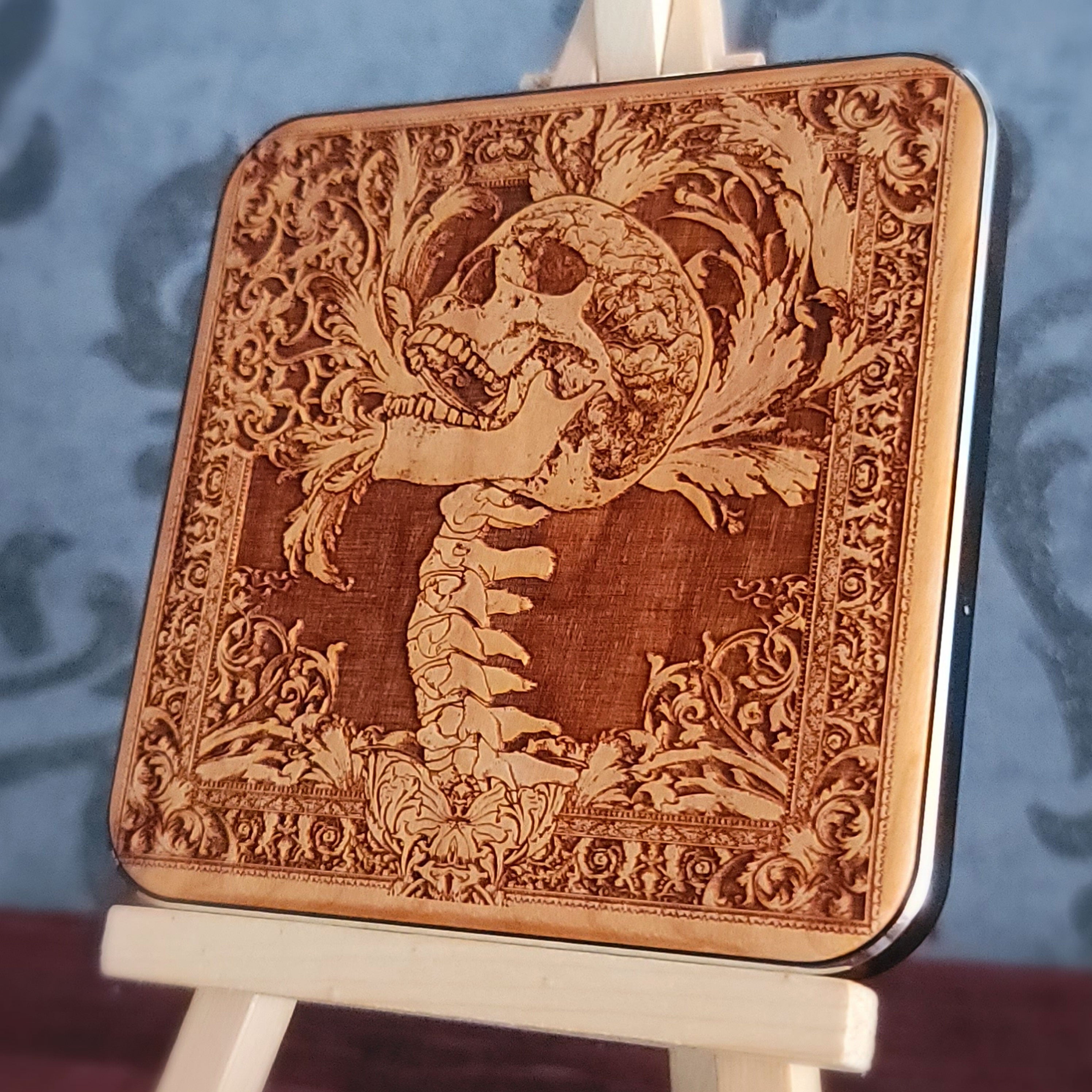 Kabelloses Ladegerät aus Scream Wood 
