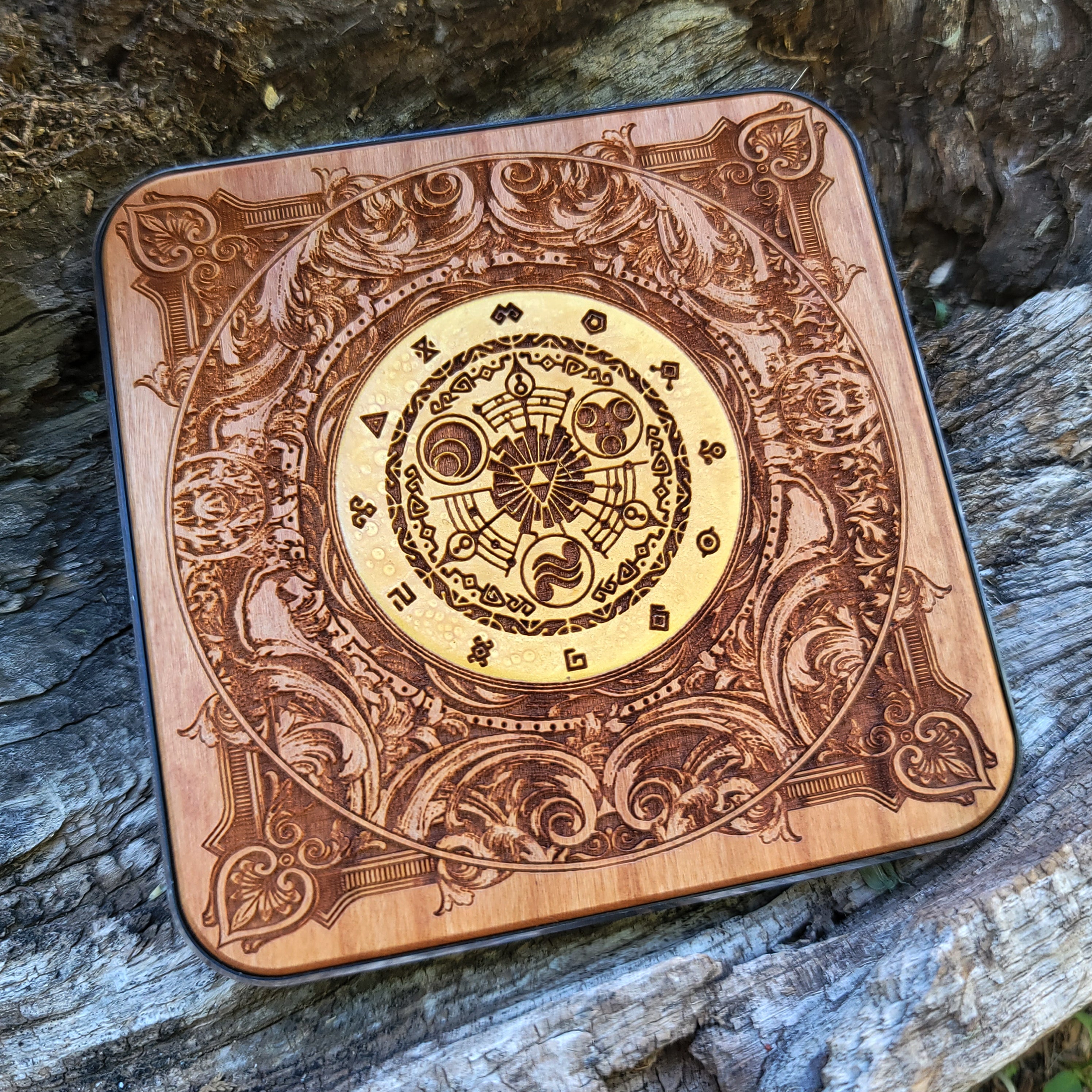 Artisan charger hand-painted with Legend of Zelda fantasy art.