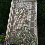 Load image into Gallery viewer, Facehugger - Limited Edition - Extra Large
