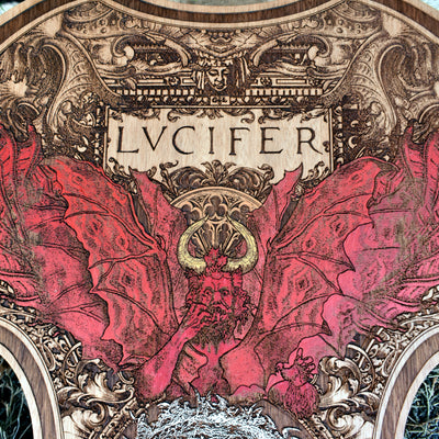 Lucifer devorando almas humanas Violín