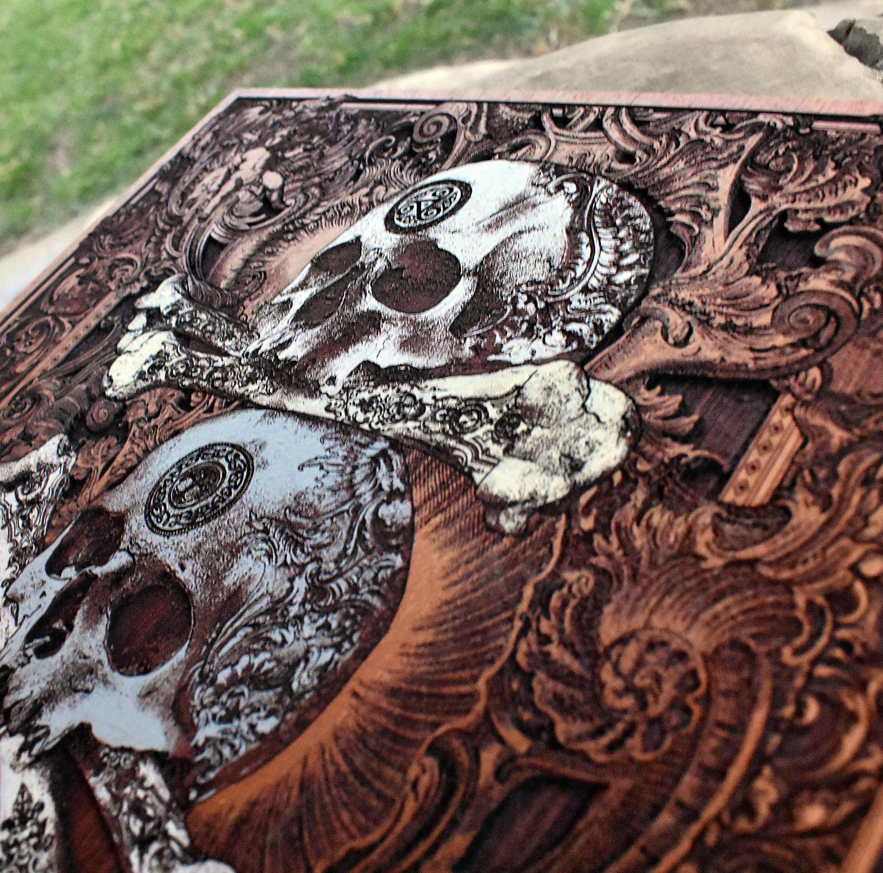 Skull Trophies - Large