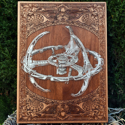 Intergalactic Ship IV Enterprise - Large Cedar Wood - Hand Painted Alien xenomorph HR Giger biomechanical engraved phone