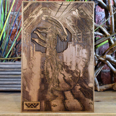 Xenomorph Alien wood wall art – handcrafted horror decor for sci-fi fans
