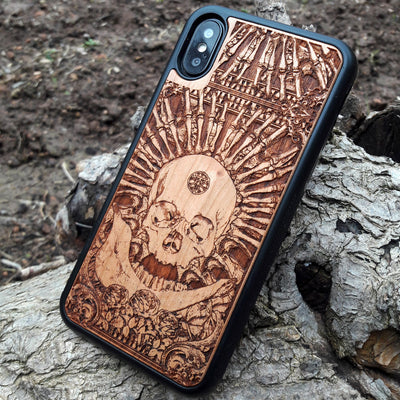 Wooden phone case with intricate gothic skull design, available for iPhone , iPhone 15, Galaxy S, Note 20, and more. Ideal for horror lovers and fans of unique, handcrafted accessories.