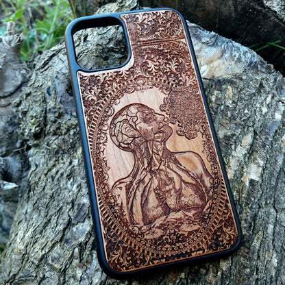 Human anatomy wooden phone case with detailed skeletal engravings, perfect for iPhone 16, 15, 14, 13, Samsung Galaxy S25, S24 Ultra, Note 20, and more. Ideal for fans of science, anatomy, and medical designs.