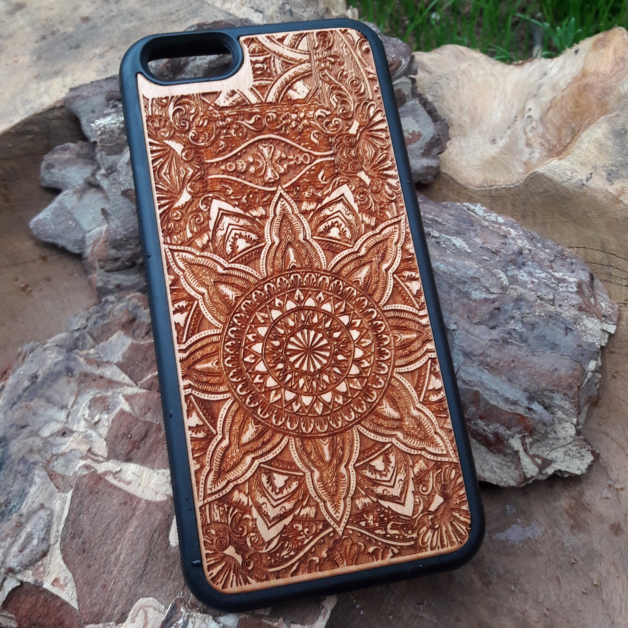 mandala iphone wooden case
