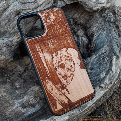Jason Killer horror-themed wooden phone case with detailed engraving, compatible with iPhone , iPhone 15, Samsung Galaxy S, Note 20, and more. Ideal for horror fans and movie collectors.
