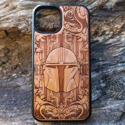Mandalorian helmet wood phone case, hand-painted and laser engraved design