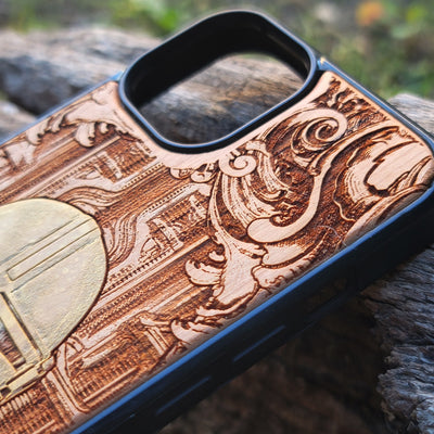 Golden Movie Helmet  Star Wars - Wood Phone Case - Hand Painted Star Wars engraved wood phone case