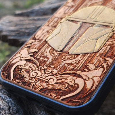 Golden Movie Helmet  Star Wars - Wood Phone Case - Hand Painted Star Wars engraved wood phone case