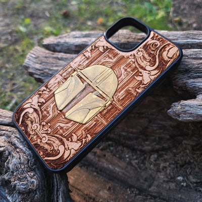 Golden Movie Helmet  Star Wars - Wood Phone Case - Hand Painted Star Wars engraved wood phone case
