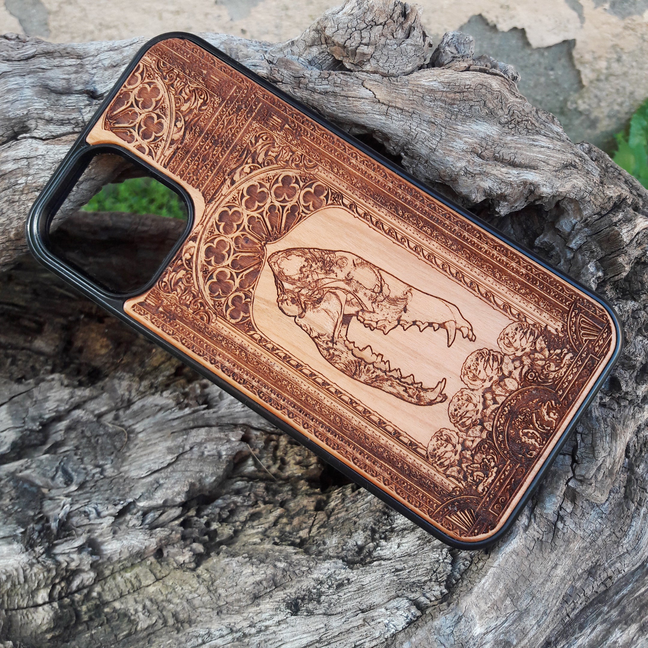 Wooden phone case with gothic horse skull and roses design, handcrafted for iPhone 16, iPhone 15, Samsung Galaxy S25, and other models. A unique, stylish, and durable accessory for fans of dark art and gothic themes.