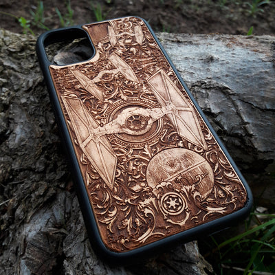Intergalactic Ship III Star Wars - Wood Phone Case Star Wars engraved wood phone case
