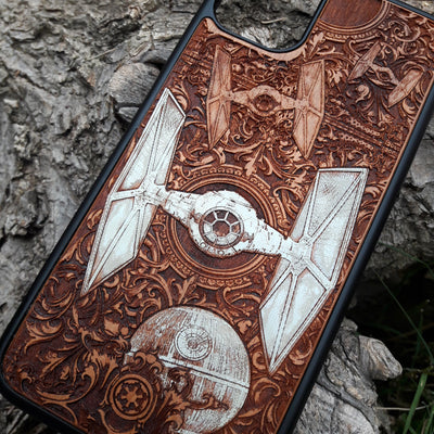 Intergalactic Ship III Star Wars - Wood Phone Case - Hand Painted Star Wars engraved wood phone case