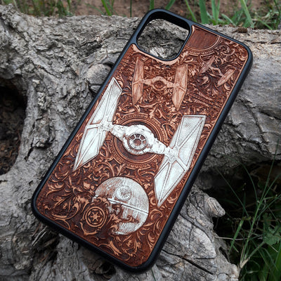 Intergalactic Ship III Star Wars - Wood Phone Case - Hand Painted Star Wars engraved wood phone case