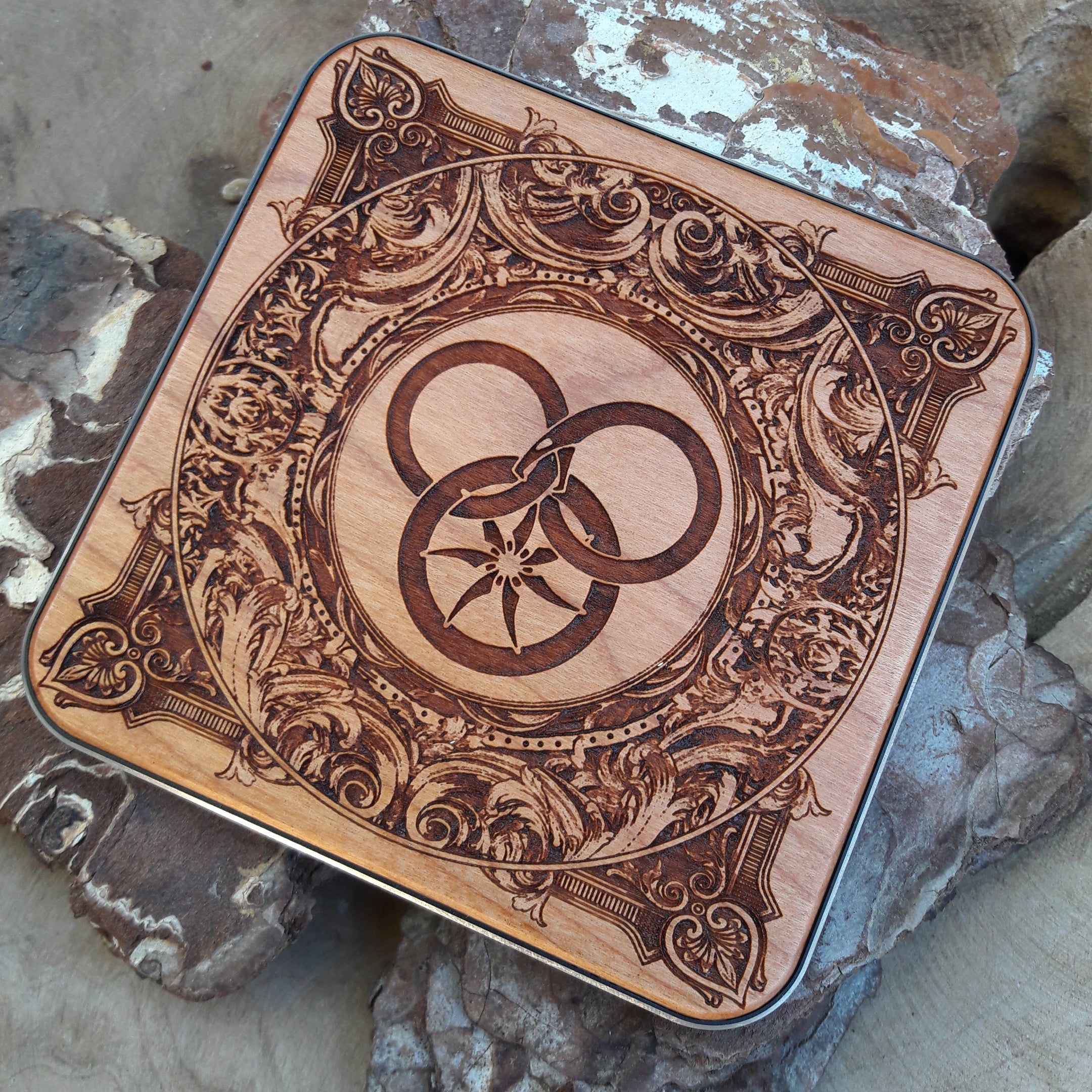 Wheel of Time Wood Wireless Charger